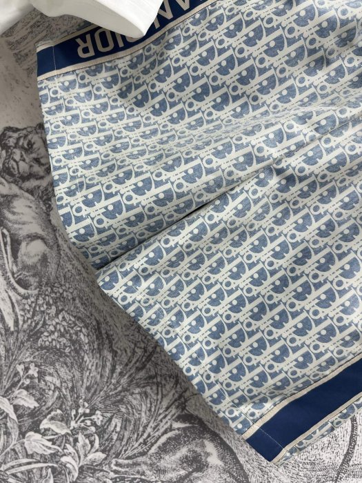 Костюм женский фото 5