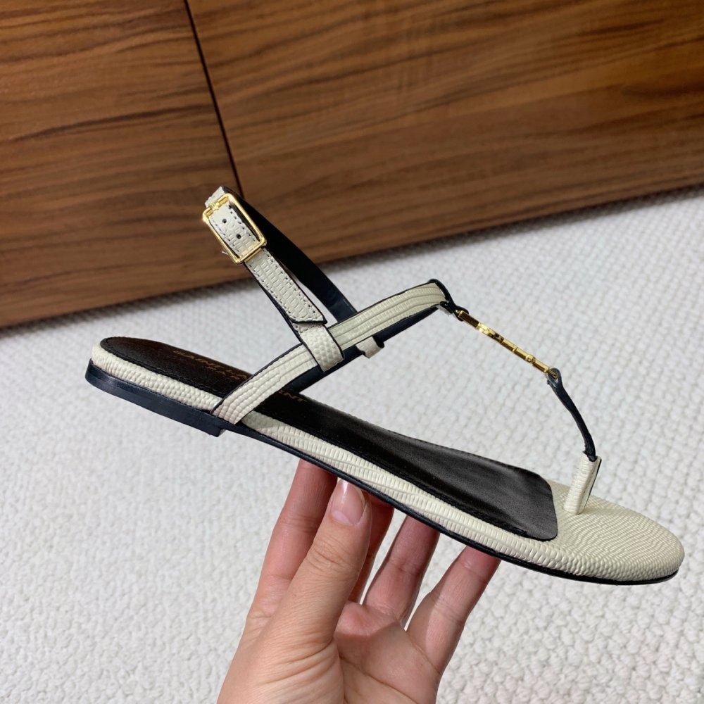 Сандалі жіночі фото 8