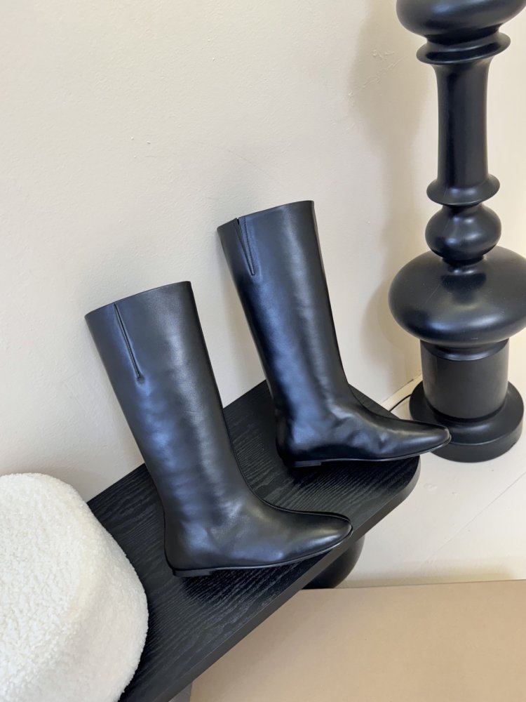 Чоботи жіночі фото 4