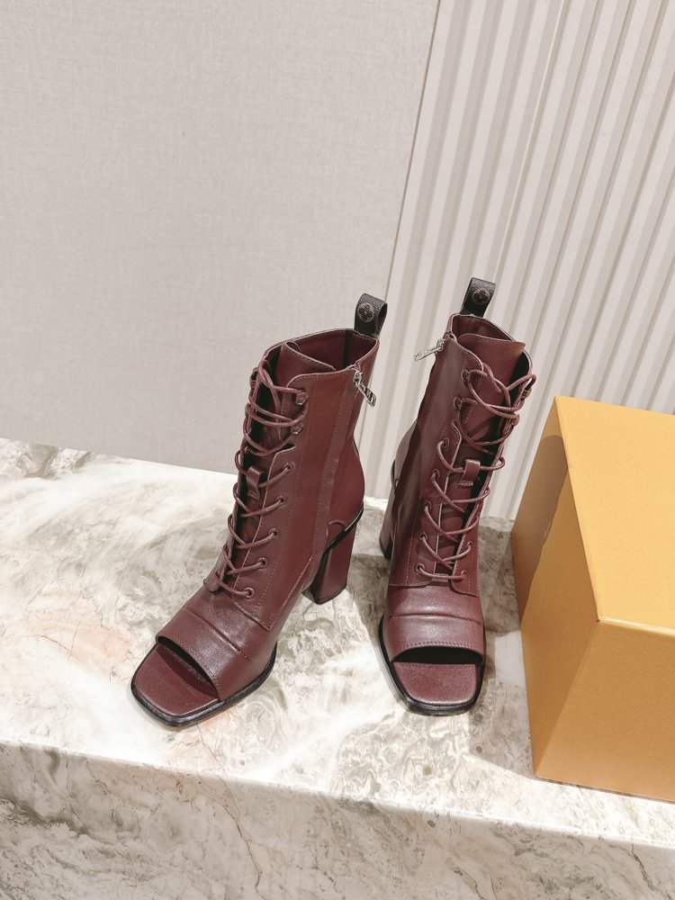 Кожаные ботильоны с открытым носком фото 3