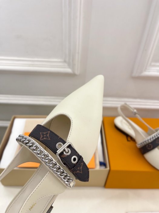 Босоножки фото 6