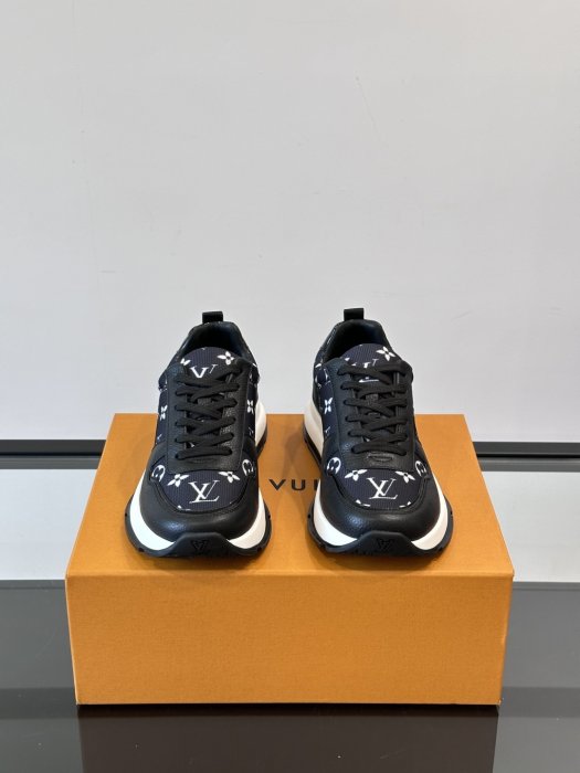 Кроссовки мужские фото 2