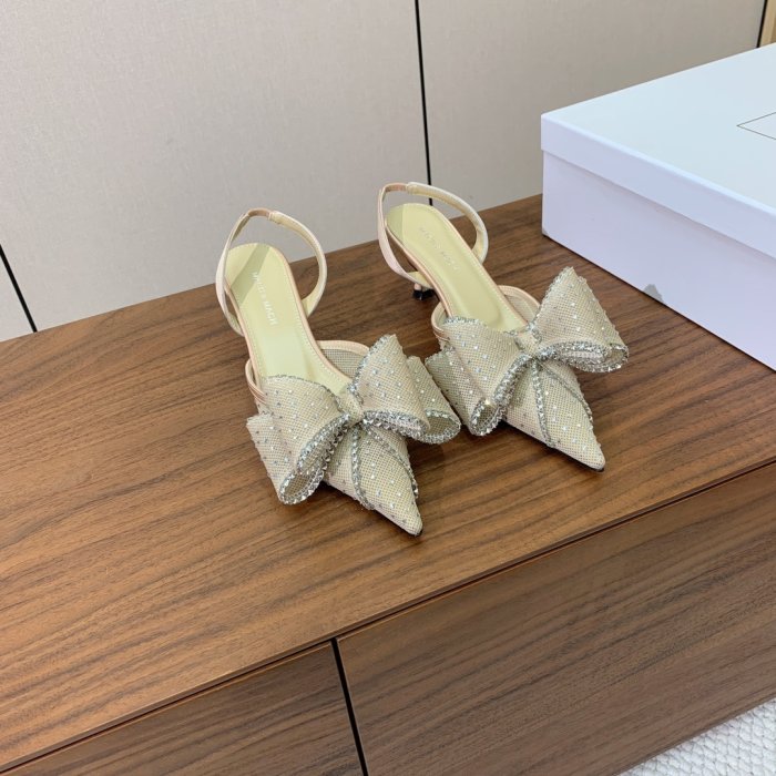 Босоніжки фото 5