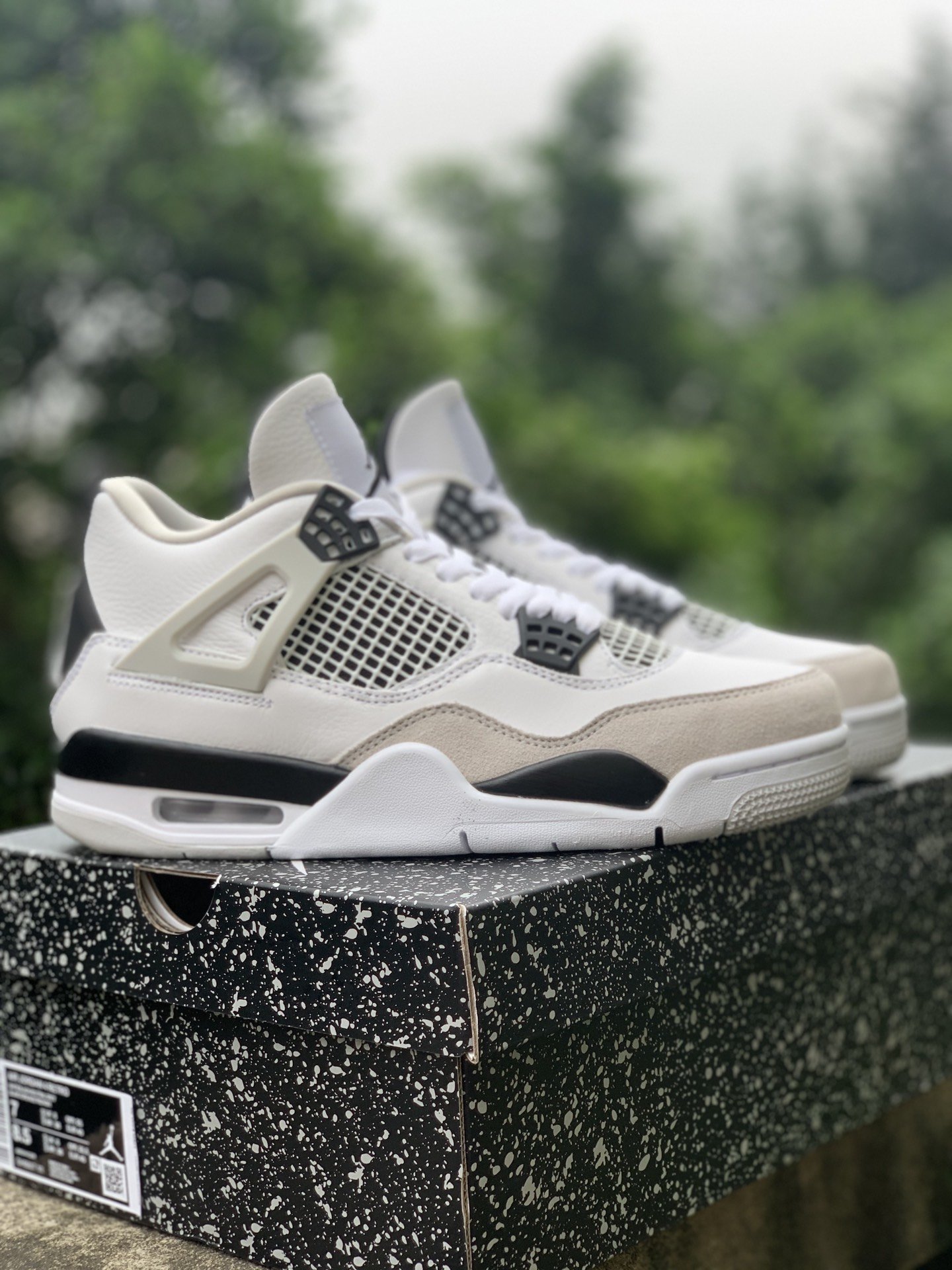 Sneakers Air Jordan 4 Retro DH6927-111 фото 5