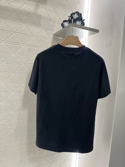 Футболка женская фото 2