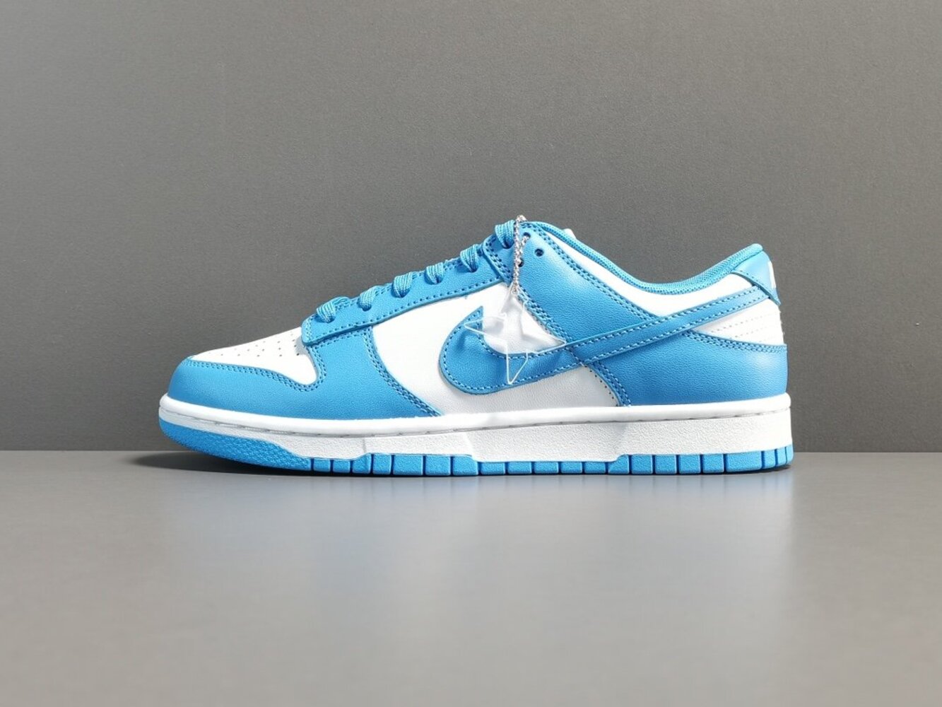 Sneakers Dunk Low UNC - DD1391-102