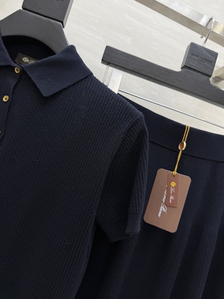 Костюм женский фото 5