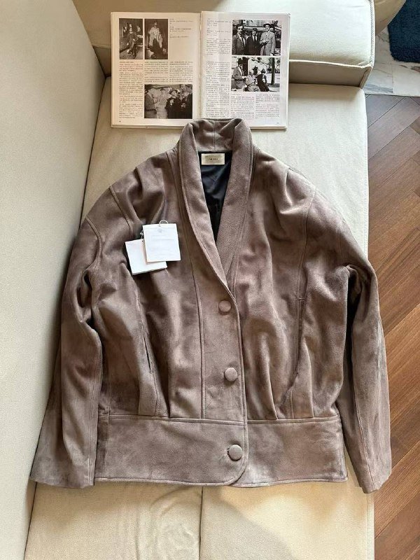 Куртка кожаная женская фото 5