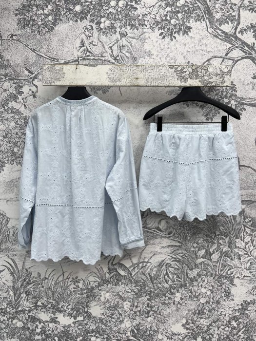 Костюм женский фото 7