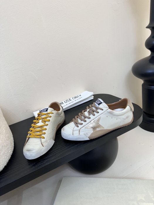 Кроссовки Golden Goose фото 3