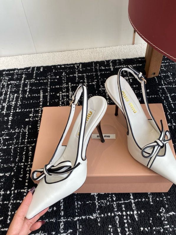 Босоножки фото 8