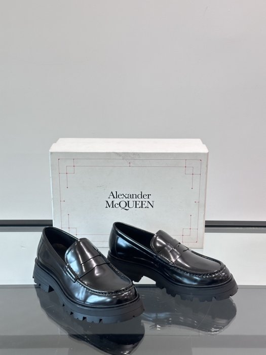 Туфлі чоловічі фото 5