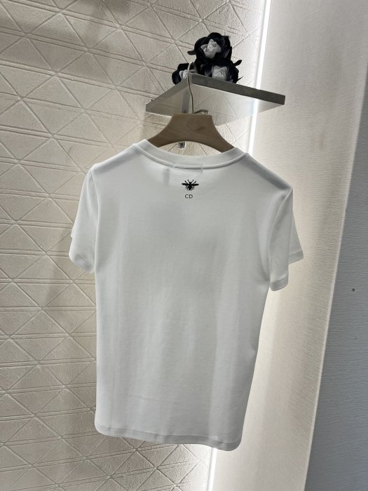 Футболка женская фото 2