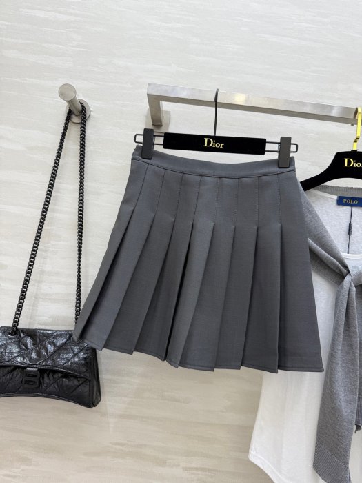 Костюм жіночий фото 4