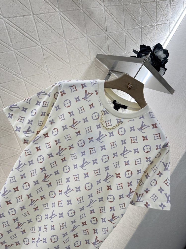 Футболка жіноча фото 7