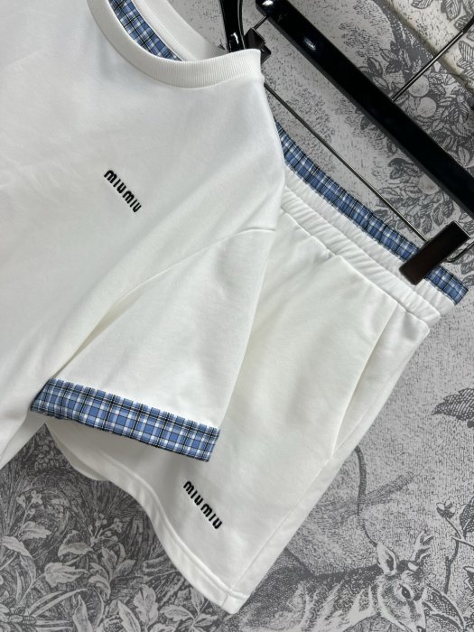 Costume female фото 5