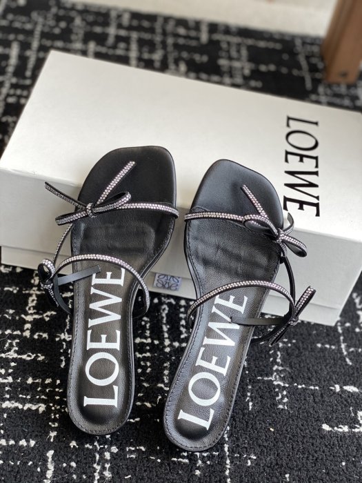 Босоножки фото 4