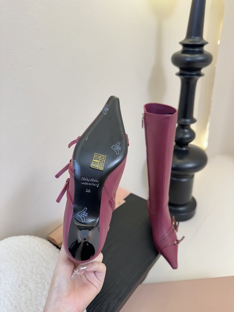 Сапоги женские фото 6