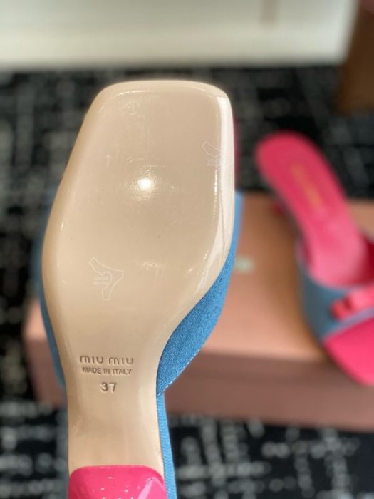 Босоножки фото 9