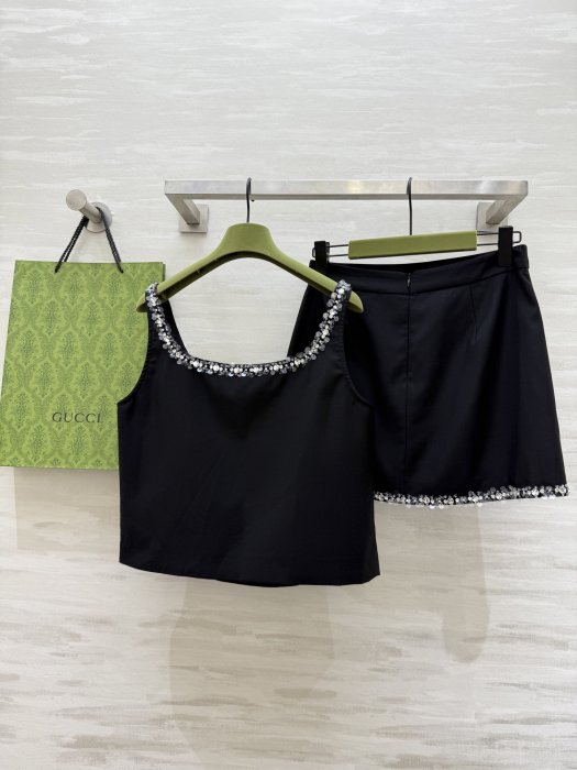 Костюм жіночий фото 9