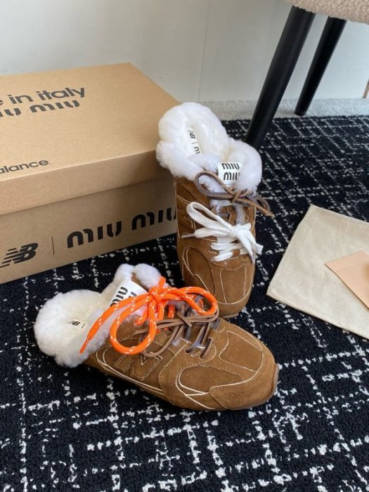 Sneakers мюли New Balance 530 x Miu Miu winter