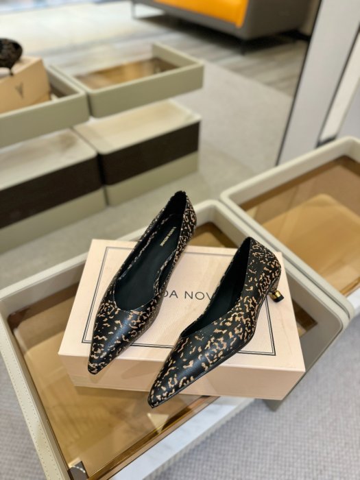 Shoes women's фото 5