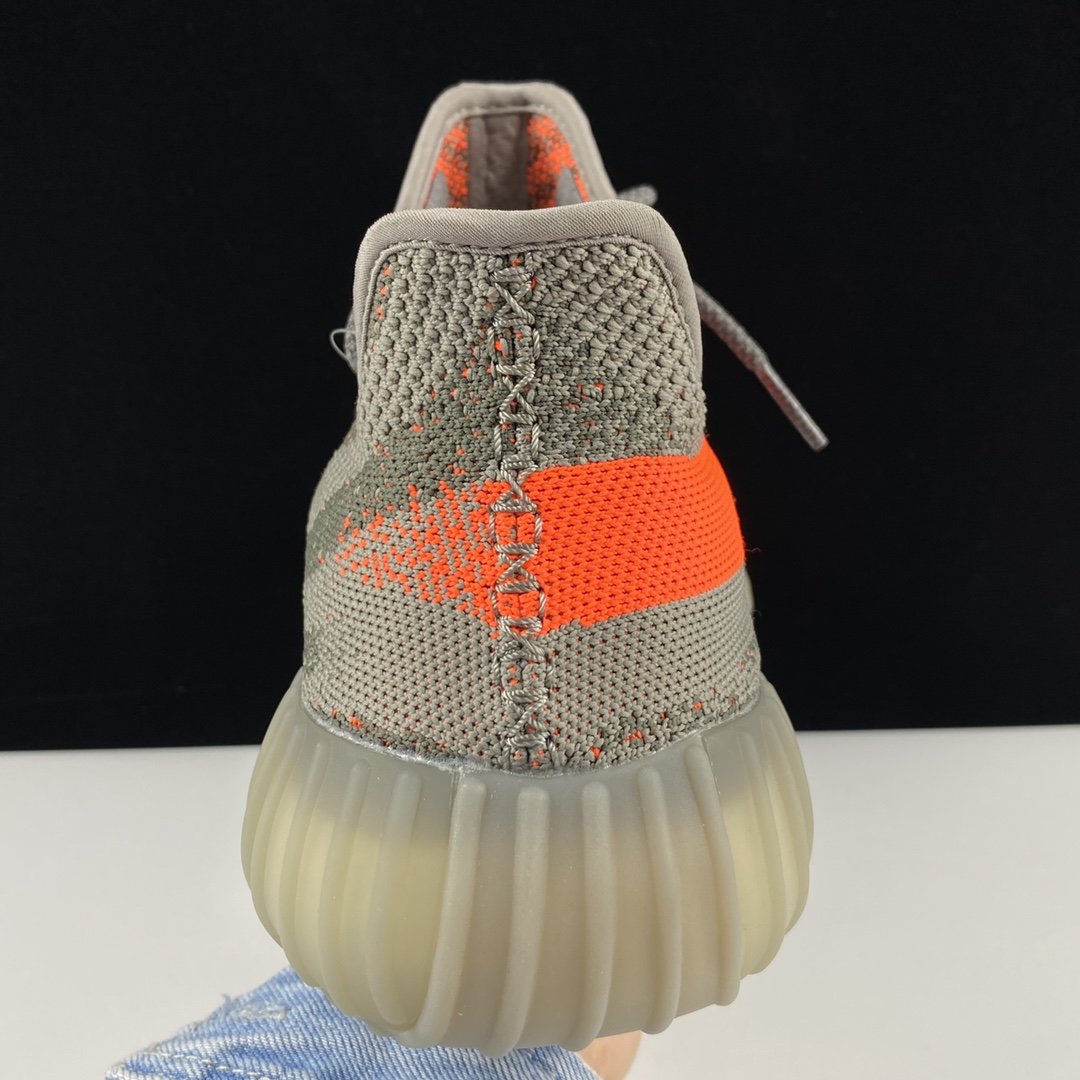 Кроссовки Yeezy Boost 350 V2 Beluga фото 4