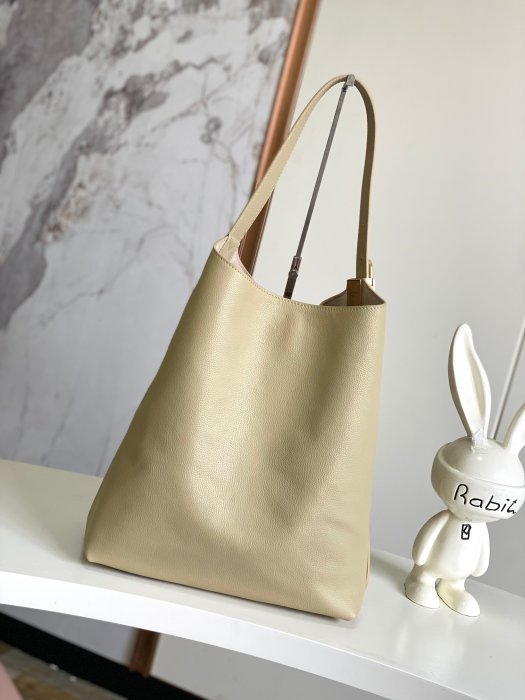 Сумка женская Low Key Hobo 35 см фото 3