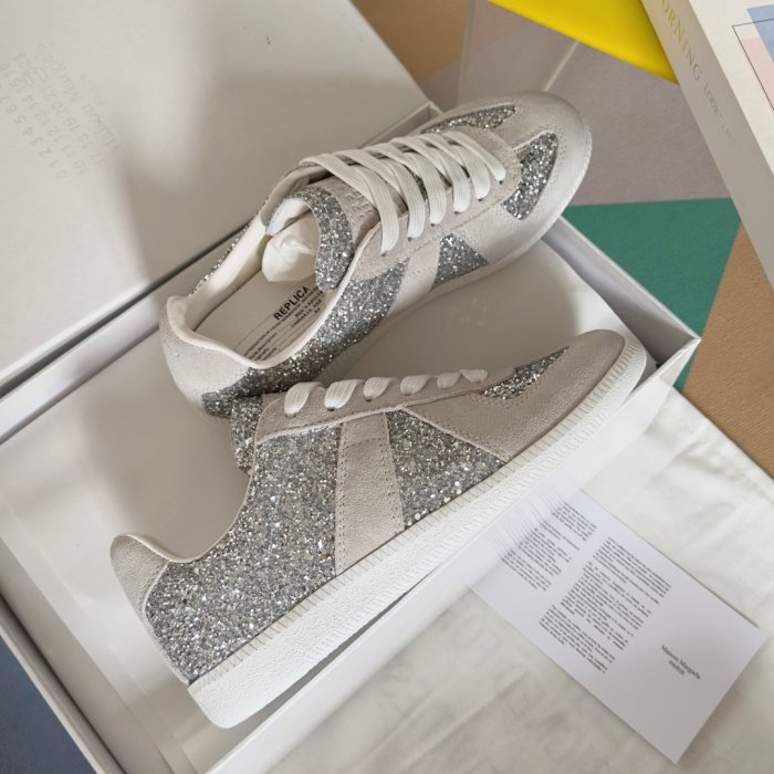 Кросівки фото 4