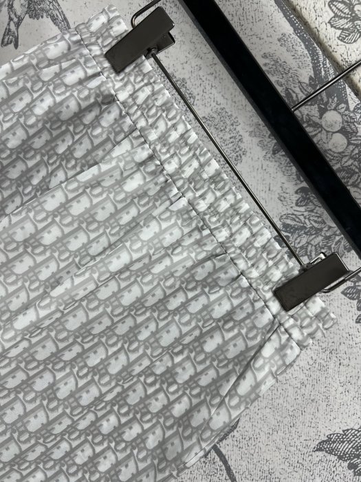 Костюм жіночий фото 4