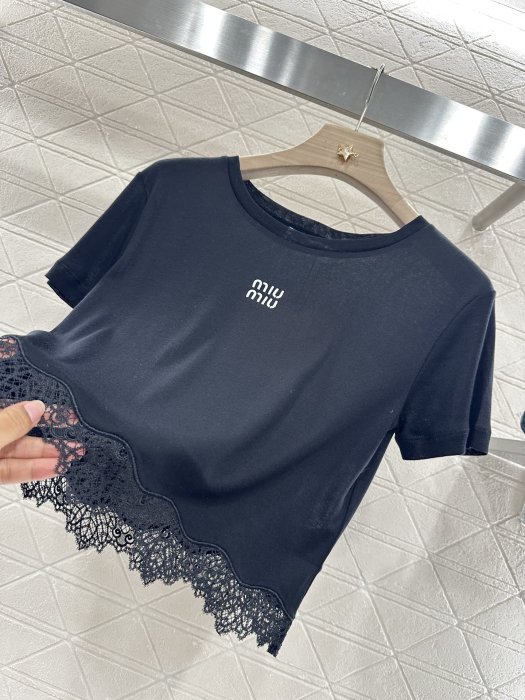 T-shirt women's фото 6