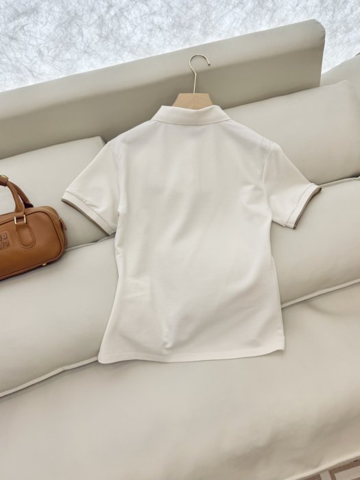 Футболка жіноча фото 4