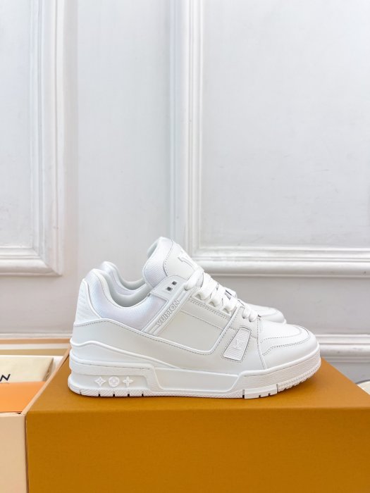 Sneakers фото 2