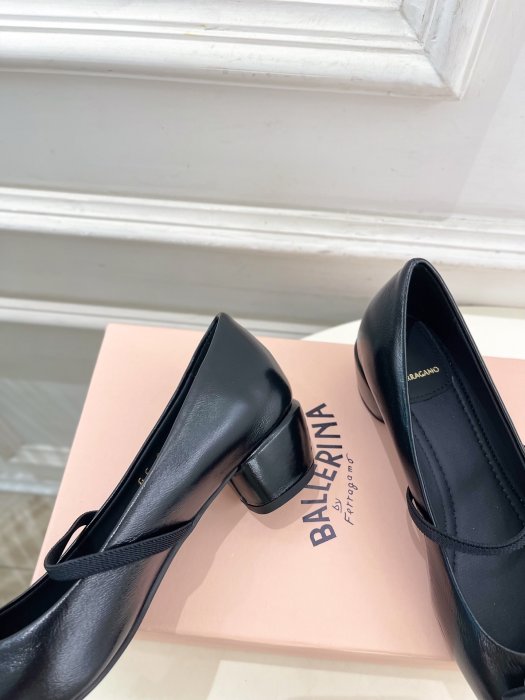 Туфлі жіночі фото 8