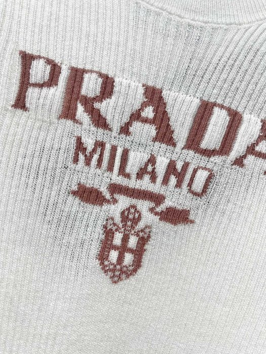 Футболка женская фото 5