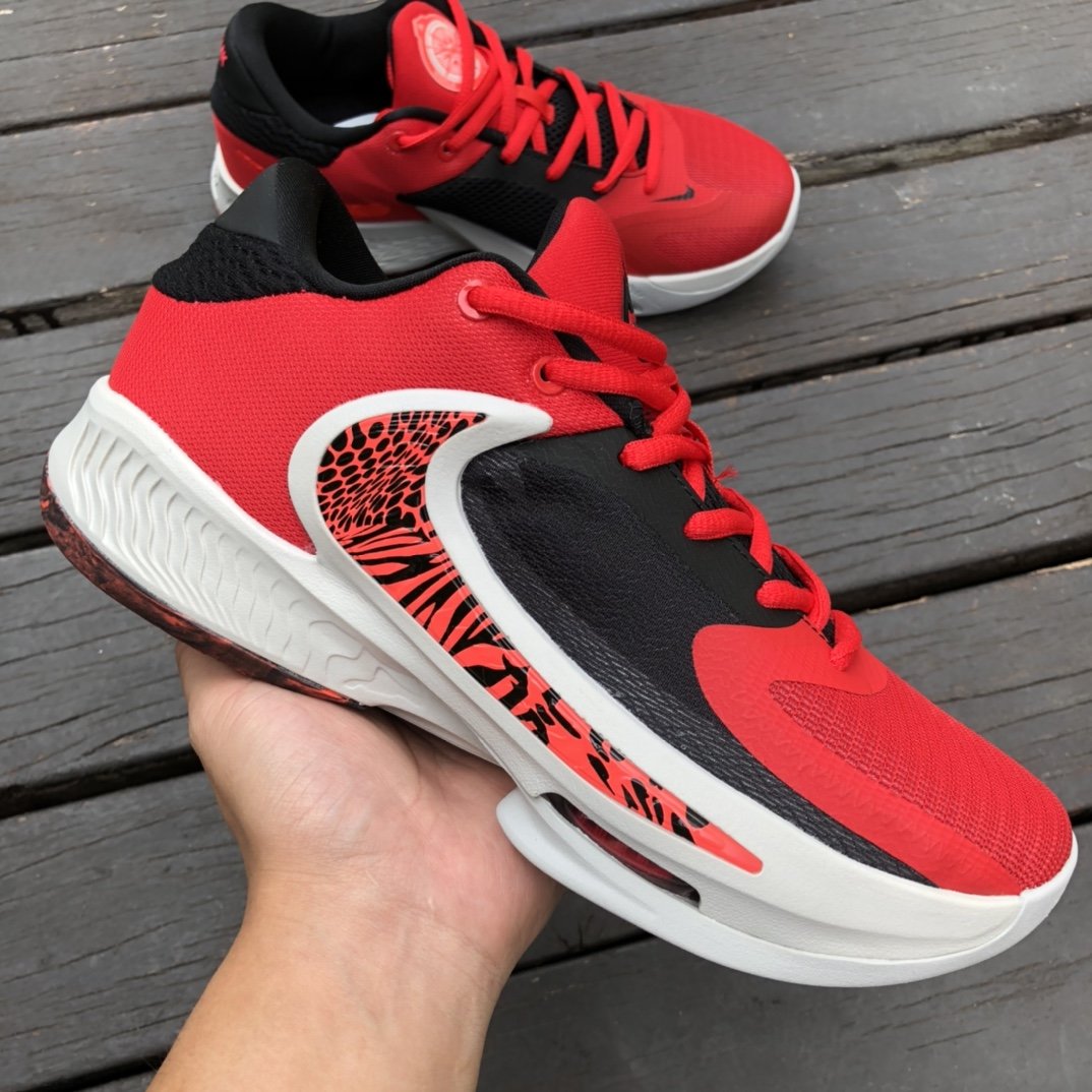 Sneakers ZOOM FREAK 4