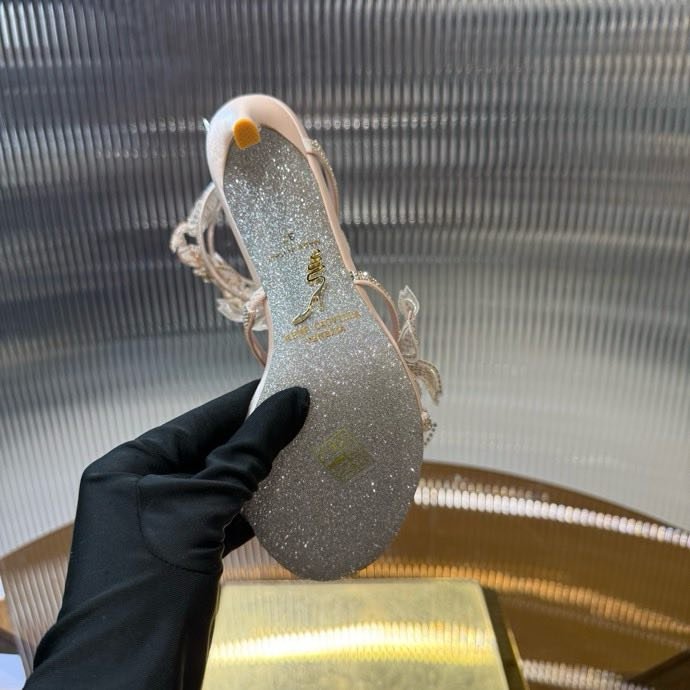 Босоніжки фото 9