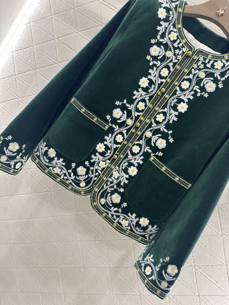 Пиджак бархатный женский фото 5