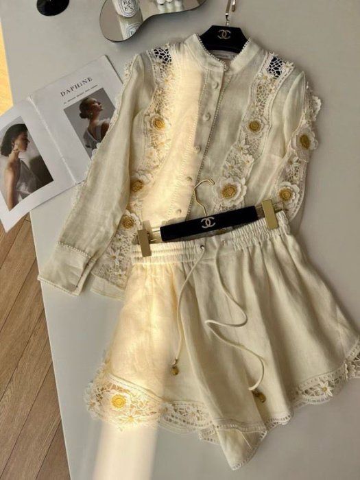 Костюм женский фото 4