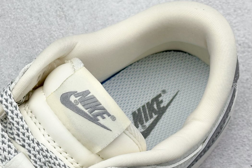 Кроссовки Supreme x Nk SB Dunk Low фото 8