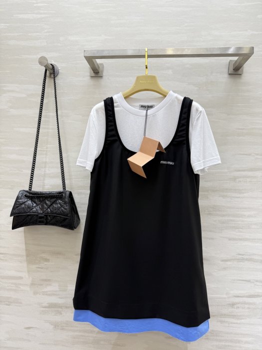 Плаття, Сукня