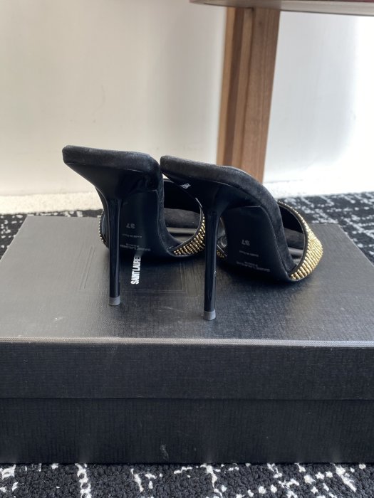 Босоножки фото 8