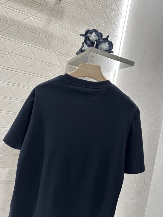 Футболка фото 4