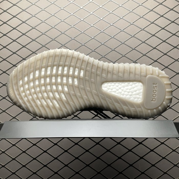 Кроссовки Yeezy Boost 350V2 фото 5
