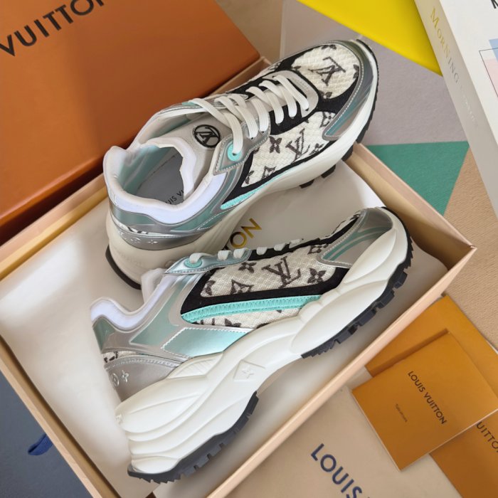Sneakers фото 4