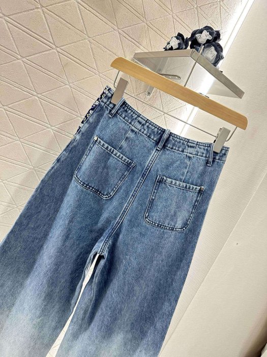 Джинсы женские фото 5