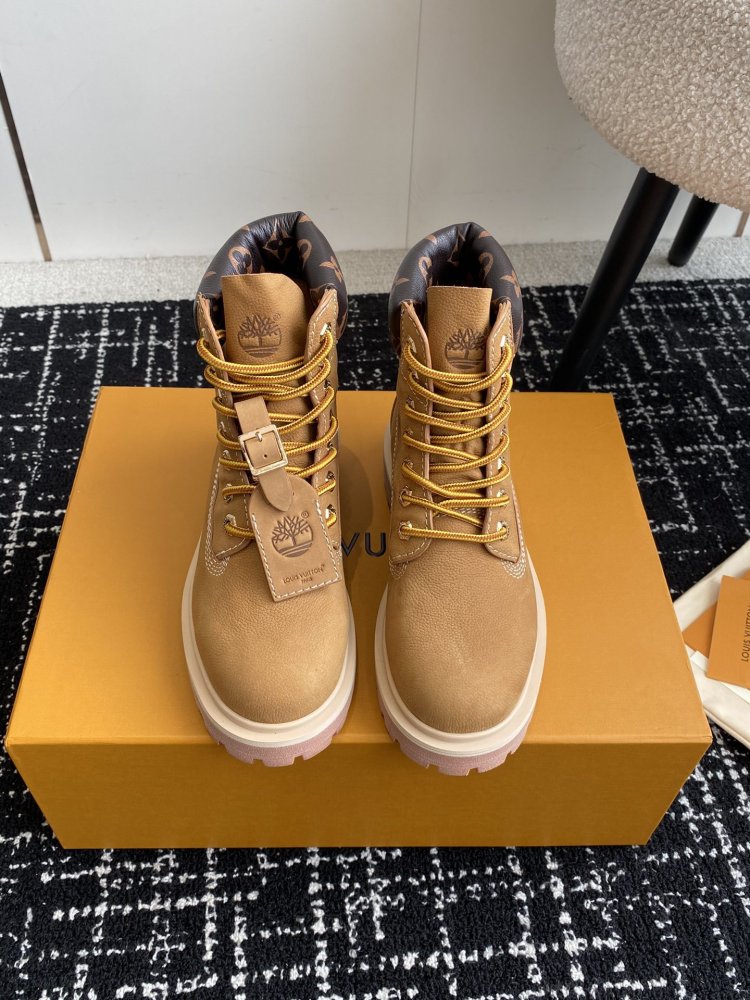 Ботинки женские Louis Vuitton x Timberland