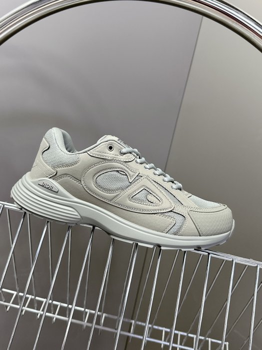 Кроссовки фото 5