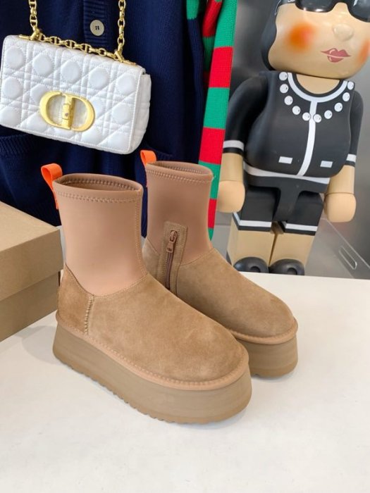 Ugg boots women's