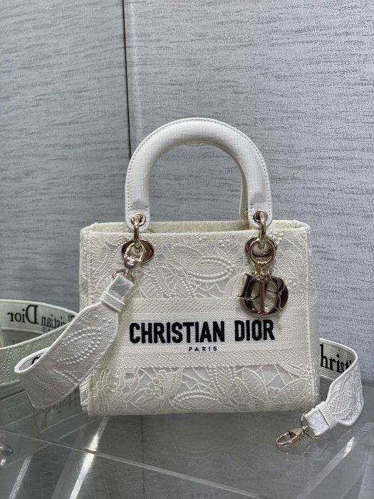 A bag women's Lady Dior 24 cm